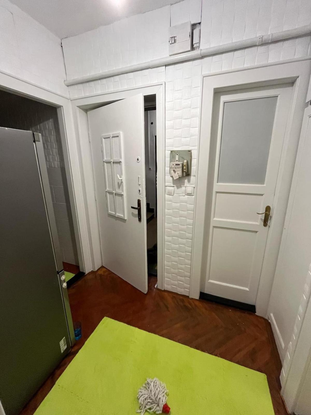 Apartment Budapest11 *